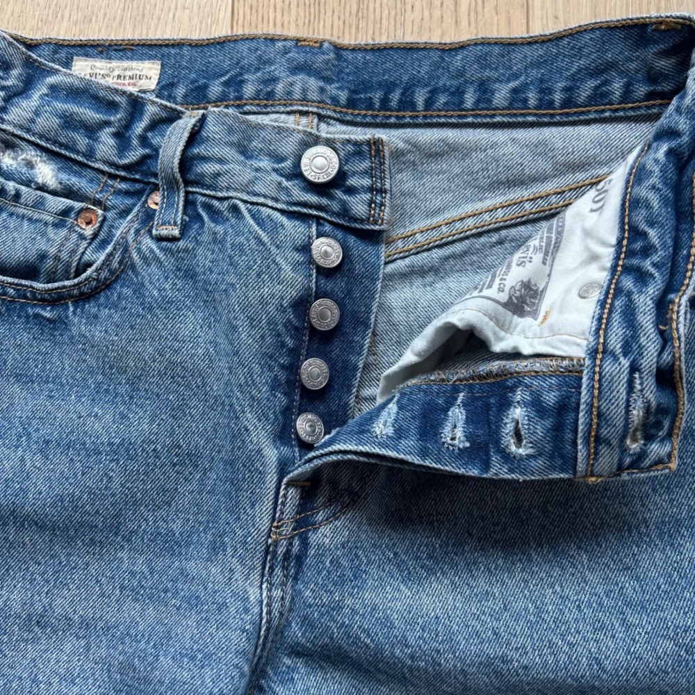 Levi's 501 Straight Leg Patchwork Jeans 26 Blue Distressed Denim Casual Upcycled - Picture 4 of 12